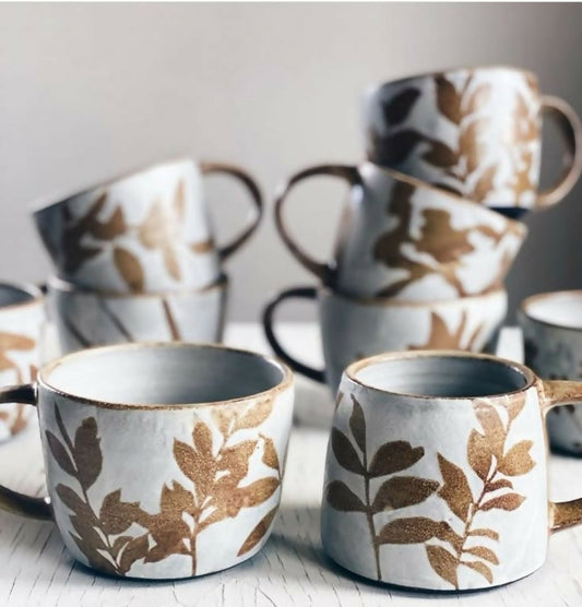 Floral mugs set